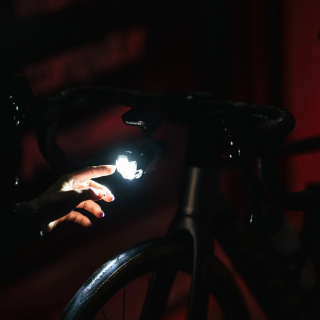 Farina - inteligentné predné cyklo svetlo
